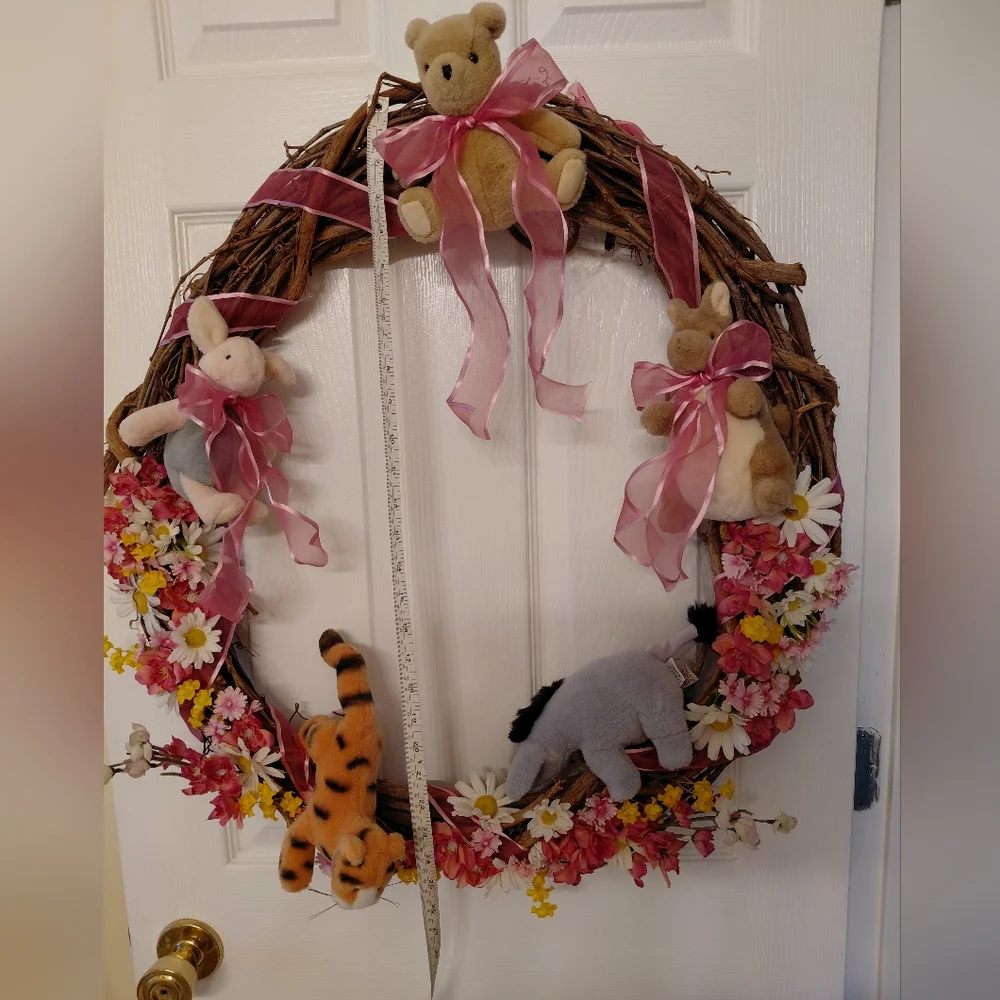 Vintage Winnie the Pooh Wreath Baby Shower, Spring, Summer